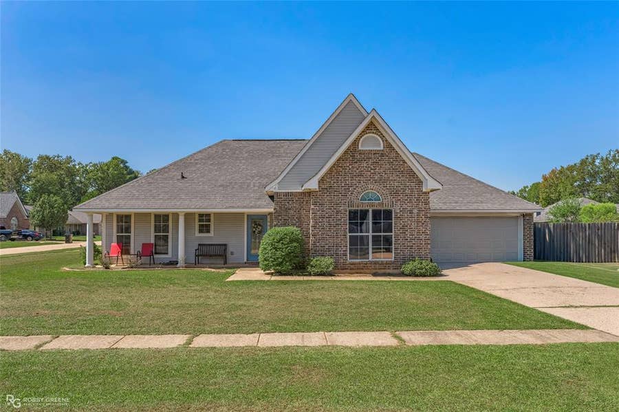 Property photo for 601 Alex Way, Haughton, LA