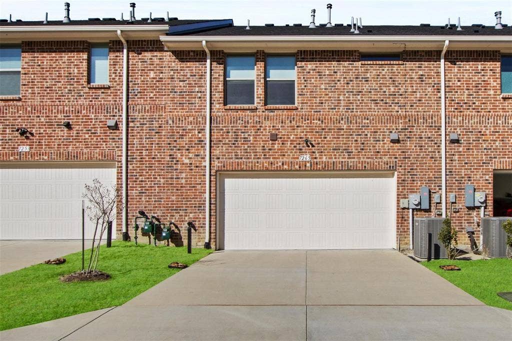 7265 Sacaton Trail, Frisco, TX 75033 7265 Sacaton Trail, Frisco, TX 75033