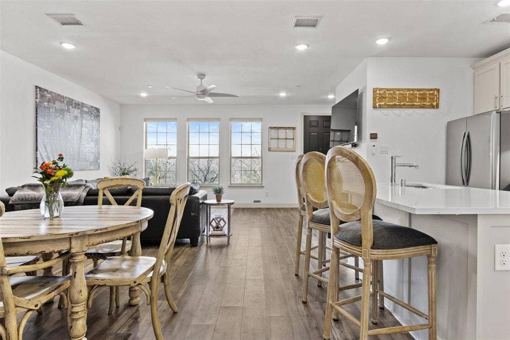 7265 Sacaton Trail, Frisco, TX 75033 7265 Sacaton Trail, Frisco, TX 75033