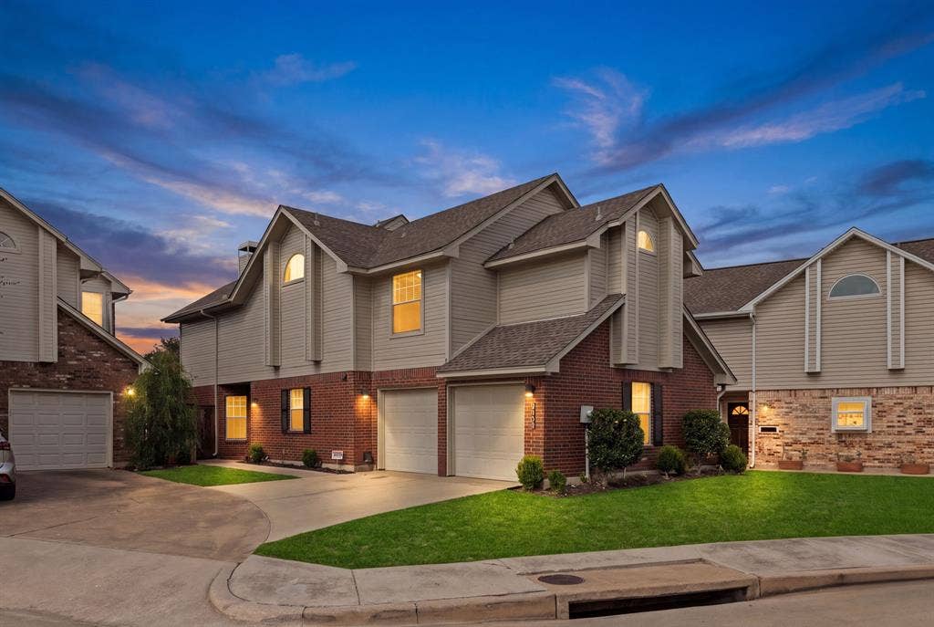 9418 Blue Jay Way, Irving, TX 75063 9418 Blue Jay Way, Irving, TX 75063