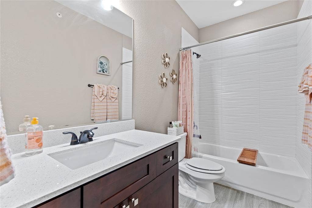 1009 Debby Court, Wylie, TX 75098 1009 Debby Court, Wylie, TX 75098