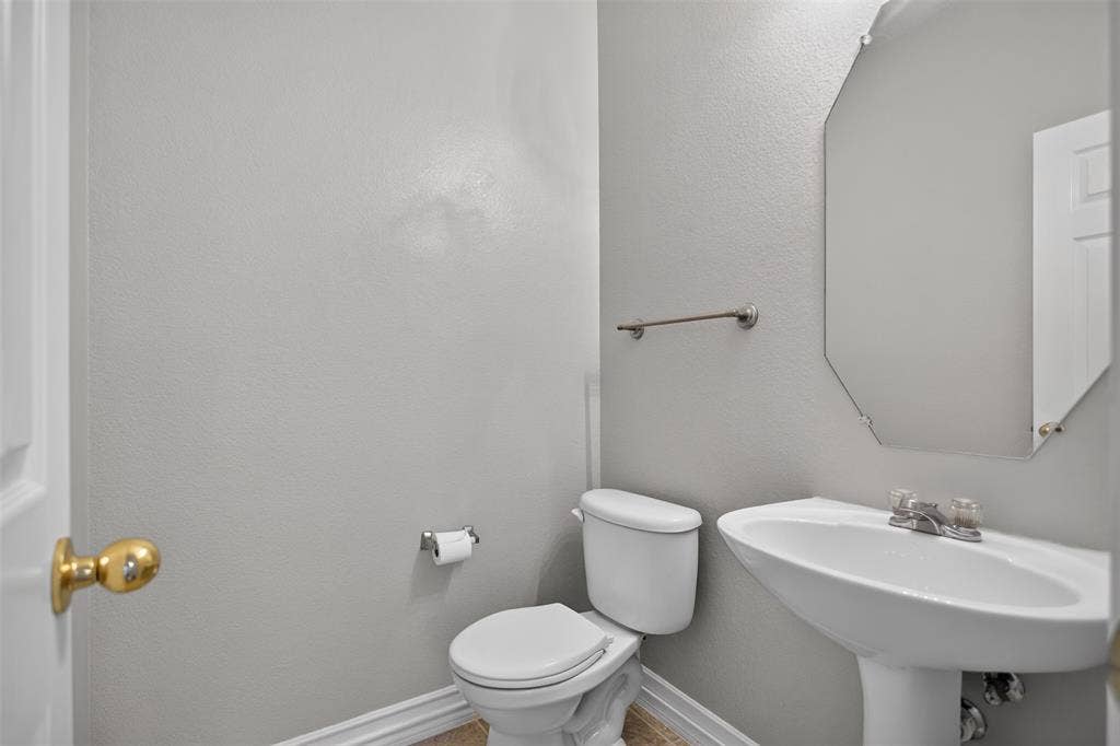 1111 Lakewood Drive, Wylie, TX 75098 1111 Lakewood Drive, Wylie, TX 75098