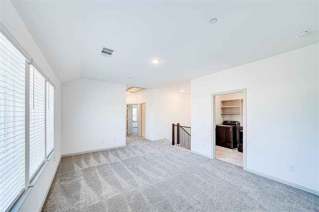 8888 Samara Street, Frisco, TX 75035 Vaulted ceiling with recessed lighting