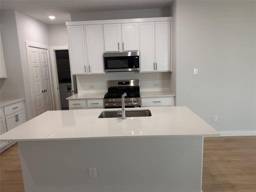 716 Knox River Drive, Princeton, TX 75071 716 Knox River Drive, Princeton, TX 75071