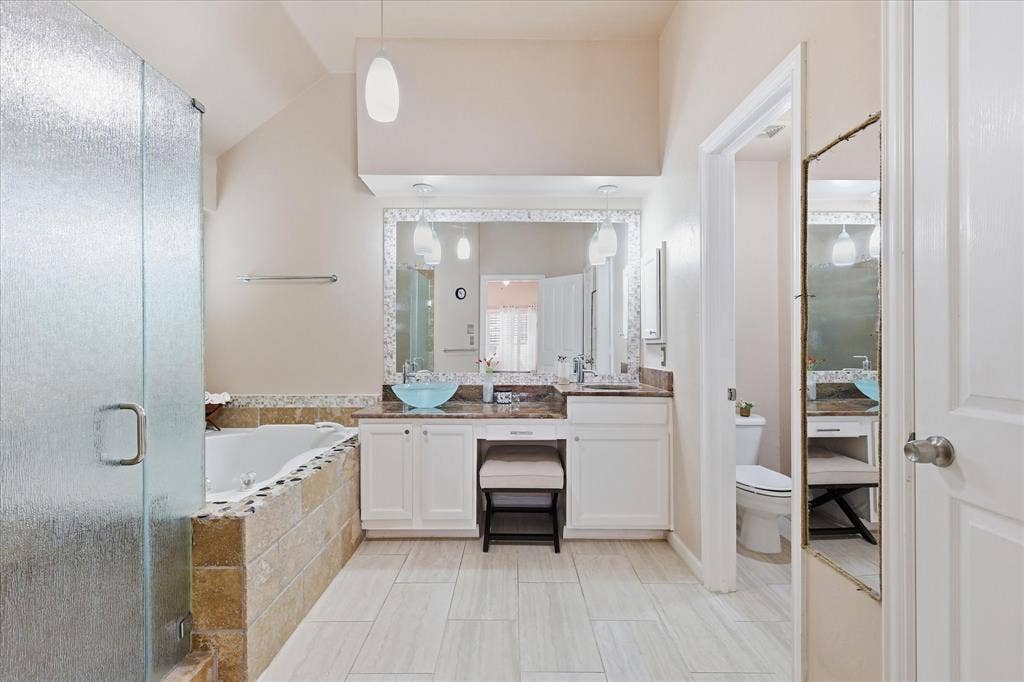 9427 Ponderosa Trail, Irving, TX 75063 9427 Ponderosa Trail, Irving, TX 75063