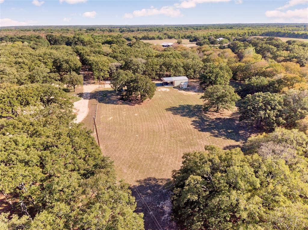1747 Willie Dennis Road, Terrell, TX 75160