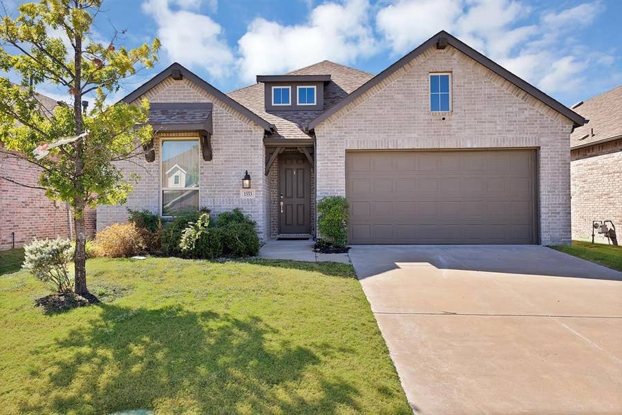 Property photo for 1553 Wyler Drive, Forney, TX
