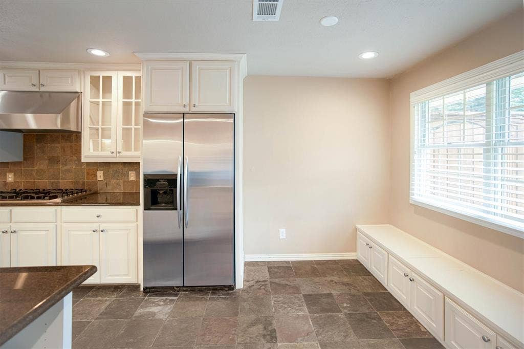 5 Ridgeview Circle, Richardson, TX 75080 5 Ridgeview Circle, Richardson, TX 75080