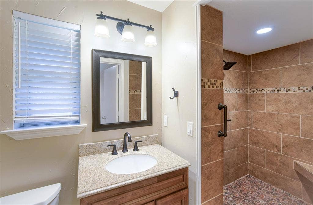 5 Ridgeview Circle, Richardson, TX 75080 5 Ridgeview Circle, Richardson, TX 75080
