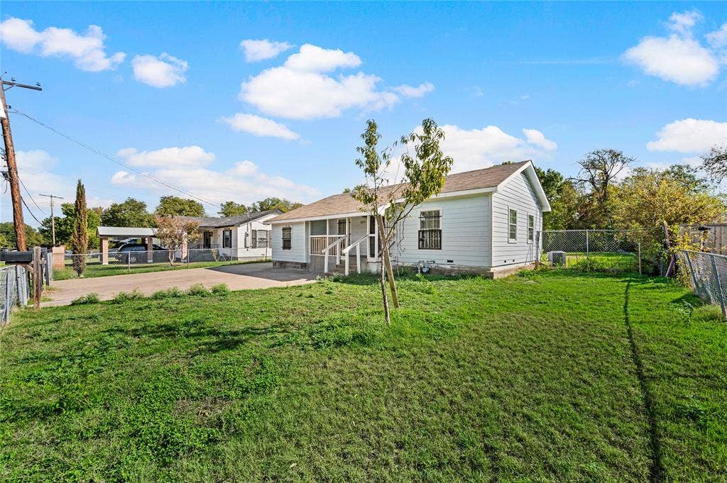 6628 Glesman Street, Dallas, TX 75232