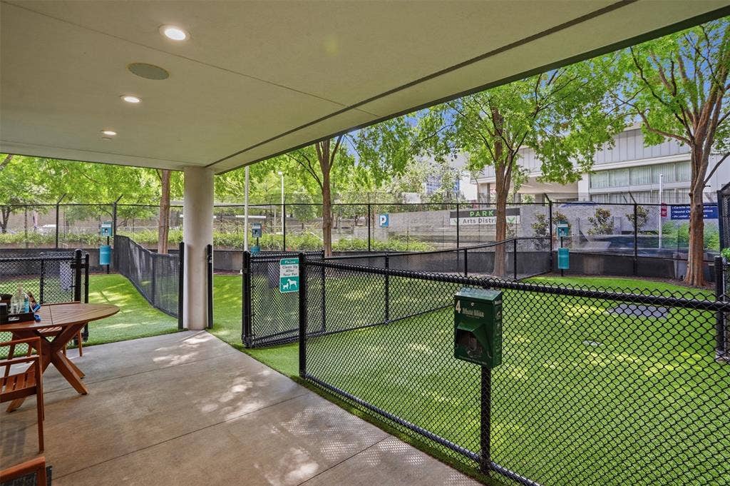 1918 Olive Street, #704, Dallas, TX 75201 1918 Olive Street, #704, Dallas, TX 75201
