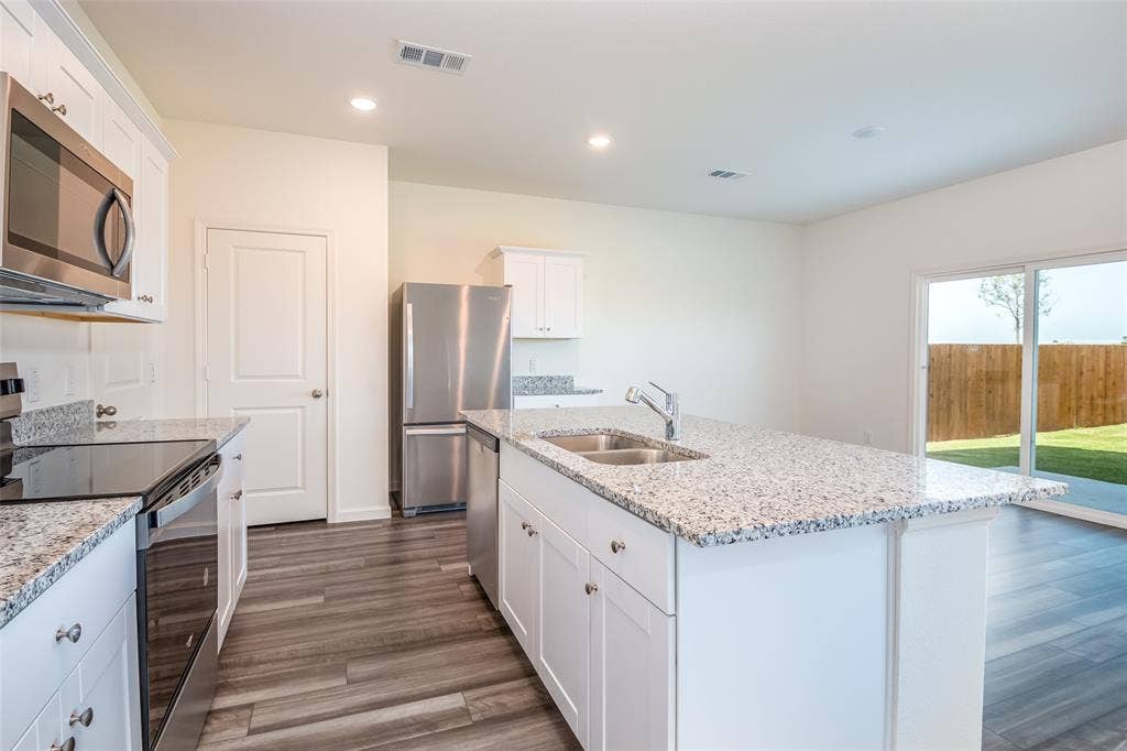 2104 Hamilton Street, Princeton, TX 75407 2104 Hamilton Street, Princeton, TX 75407