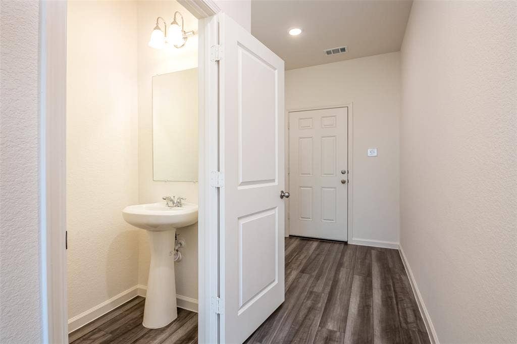 2104 Hamilton Street, Princeton, TX 75407 2104 Hamilton Street, Princeton, TX 75407