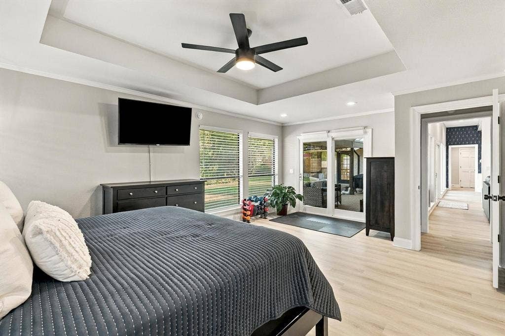 10011 Woodlake Drive, Dallas, TX 75243 10011 Woodlake Drive, Dallas, TX 75243