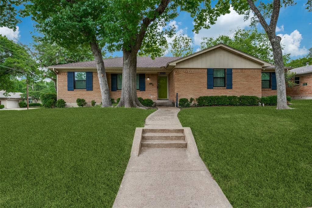 8305 Londonderry Lane, Dallas, TX 75228 8305 Londonderry Lane, Dallas, TX 75228