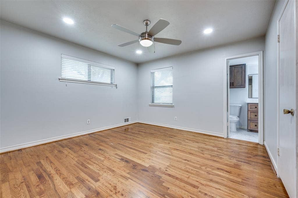 8305 Londonderry Lane, Dallas, TX 75228 8305 Londonderry Lane, Dallas, TX 75228