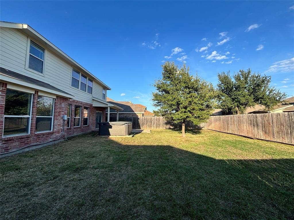1021 San Antonio Drive, Forney, TX 75126 1021 San Antonio Drive, Forney, TX 75126