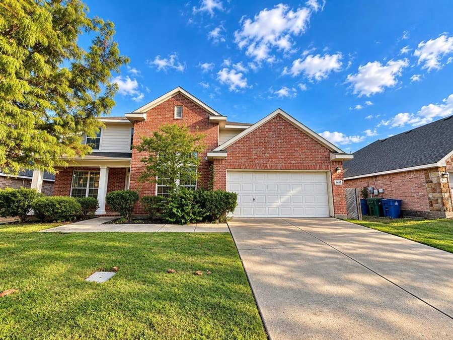 Property photo for 1021 San Antonio Drive, Forney, TX