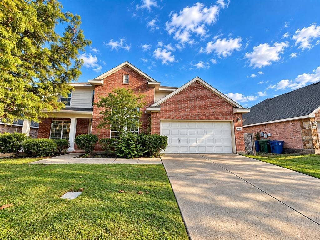 1021 San Antonio Drive, Forney, TX 75126 1021 San Antonio Drive, Forney, TX 75126