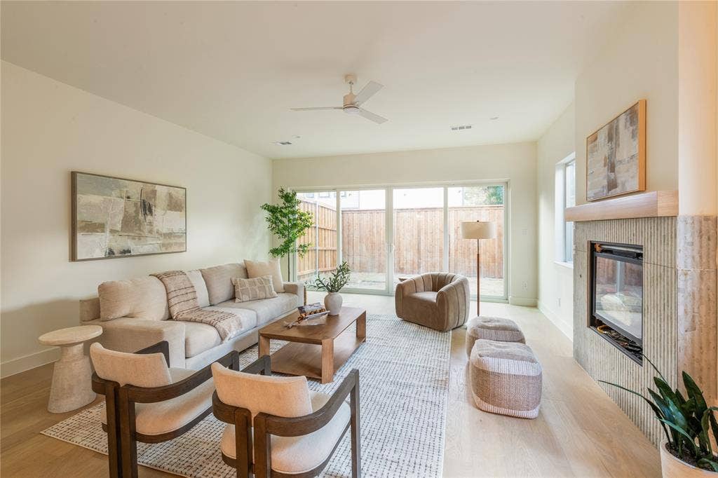 6002 La Vista Drive, Dallas, TX 75206 6002 La Vista Drive, Dallas, TX 75206
