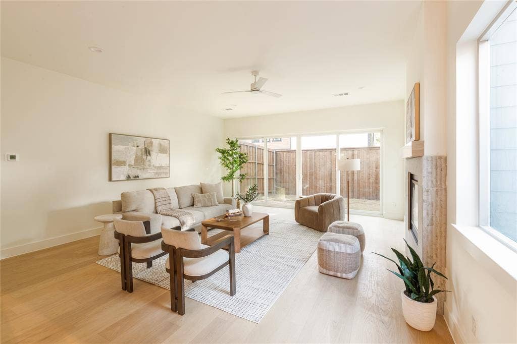 6002 La Vista Drive, Dallas, TX 75206 6002 La Vista Drive, Dallas, TX 75206