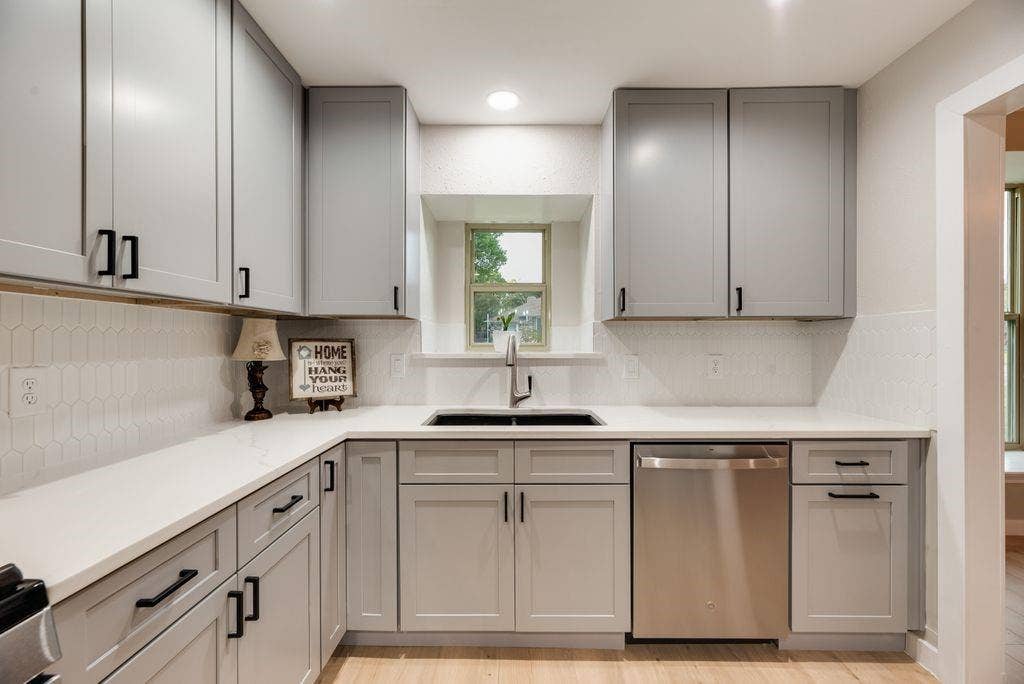 5864 Winding Woods Trail, Dallas, TX 75227 5864 Winding Woods Trail, Dallas, TX 75227