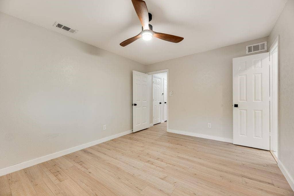 5864 Winding Woods Trail, Dallas, TX 75227 5864 Winding Woods Trail, Dallas, TX 75227