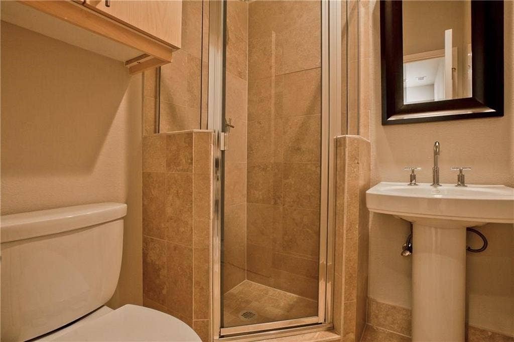 3118 Ross Avenue, #1, Dallas, TX 75204 3118 Ross Avenue, #1, Dallas, TX 75204