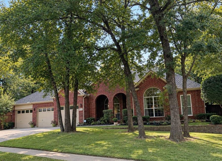 Property photo for 1314 Ardglass Trail, Corinth, TX