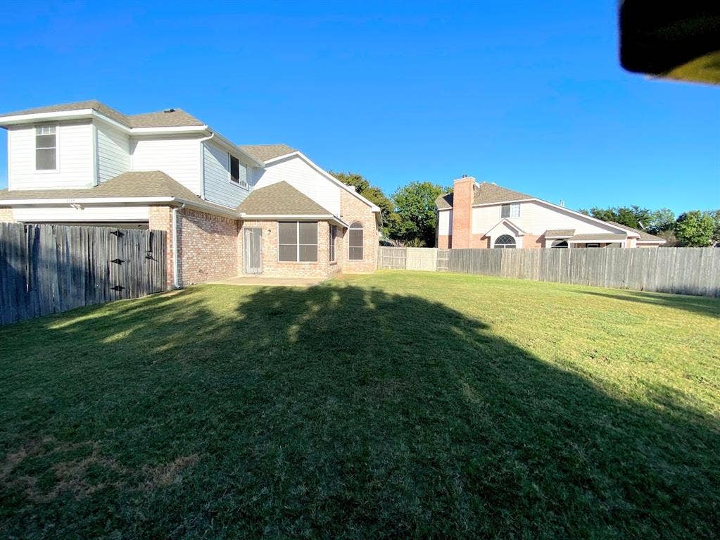 7105 Tansy Place, Plano, TX 75025 7105 Tansy Place, Plano, TX 75025
