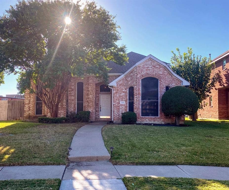 7105 Tansy Place, Plano, TX 75025 7105 Tansy Place, Plano, TX 75025