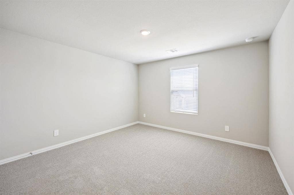 412 Watertown Drive, Princeton, TX 75071 Photo is not of the actual home, but is an inspirational photo of builder’s model home and may depict options, furnishings, and/or decorator features that are not included.