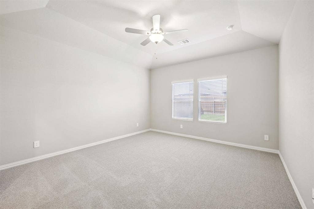 412 Watertown Drive, Princeton, TX 75071 Photo is not of the actual home, but is an inspirational photo of builder’s model home and may depict options, furnishings, and/or decorator features that are not included.