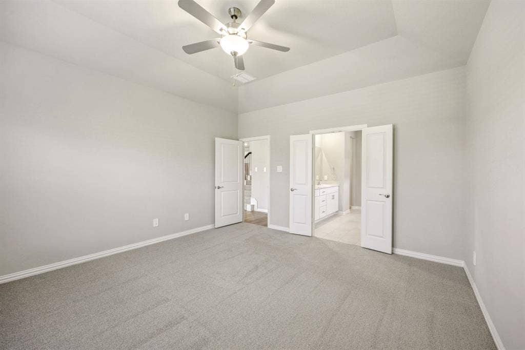 412 Watertown Drive, Princeton, TX 75071 Photo is not of the actual home, but is an inspirational photo of builder’s model home and may depict options, furnishings, and/or decorator features that are not included.