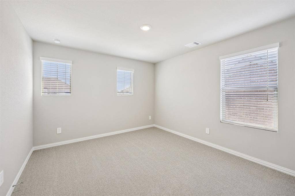 412 Watertown Drive, Princeton, TX 75071 Photo is not of the actual home, but is an inspirational photo of builder’s model home and may depict options, furnishings, and/or decorator features that are not included.