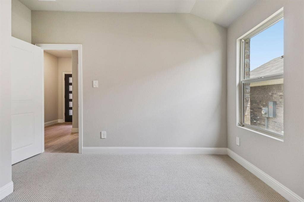 1208 Morrell Drive, Princeton, TX 75071 Photo is not of the actual home, but is an inspirational photo of builder’s model home and may depict options, furnishings, and/or decorator features that are not included.