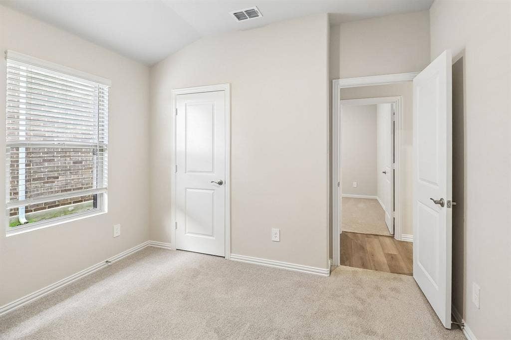 1206 Morrell Drive, Princeton, TX 75071 Photo is not of the actual home, but is an inspirational photo of builder’s model home and may depict options, furnishings, and/or decorator features that are not included.