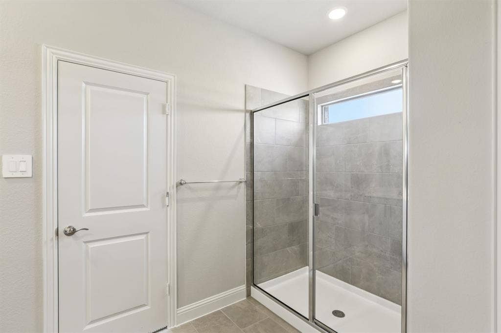 3858 Austin Drive, Farmersville, TX 75442 Photo is not of the actual home, but is an inspirational photo of builder’s model home and may depict options, furnishings, and/or decorator features that are not included.
