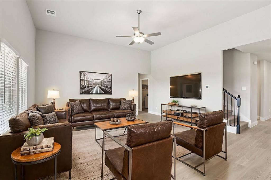 3858 Austin Drive, Farmersville, TX 75442 Photo is not of the actual home, but is an inspirational photo of builder’s model home and may depict options, furnishings, and/or decorator features that are not included.