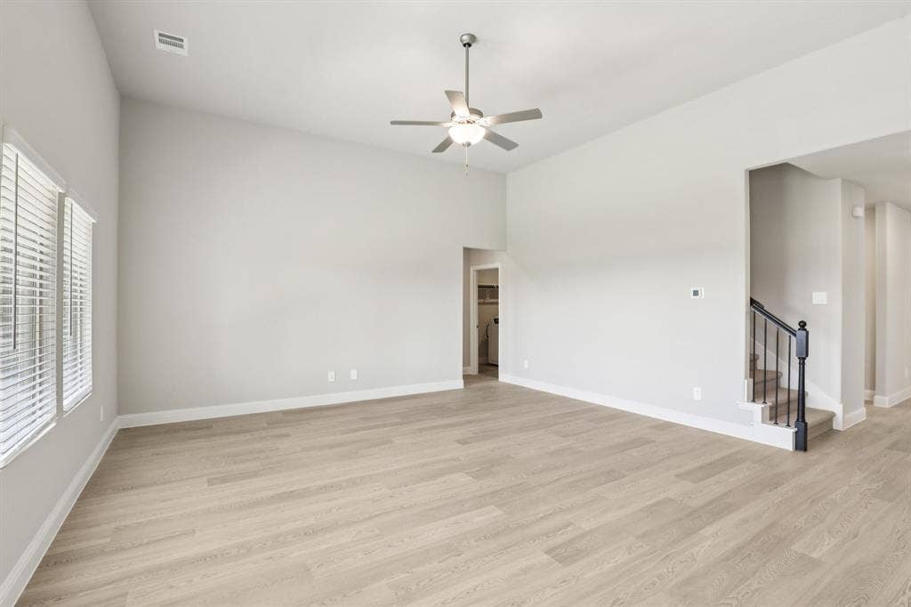 3858 Austin Drive, Farmersville, TX 75442 Photo is not of the actual home, but is an inspirational photo of builder’s model home and may depict options, furnishings, and/or decorator features that are not included.