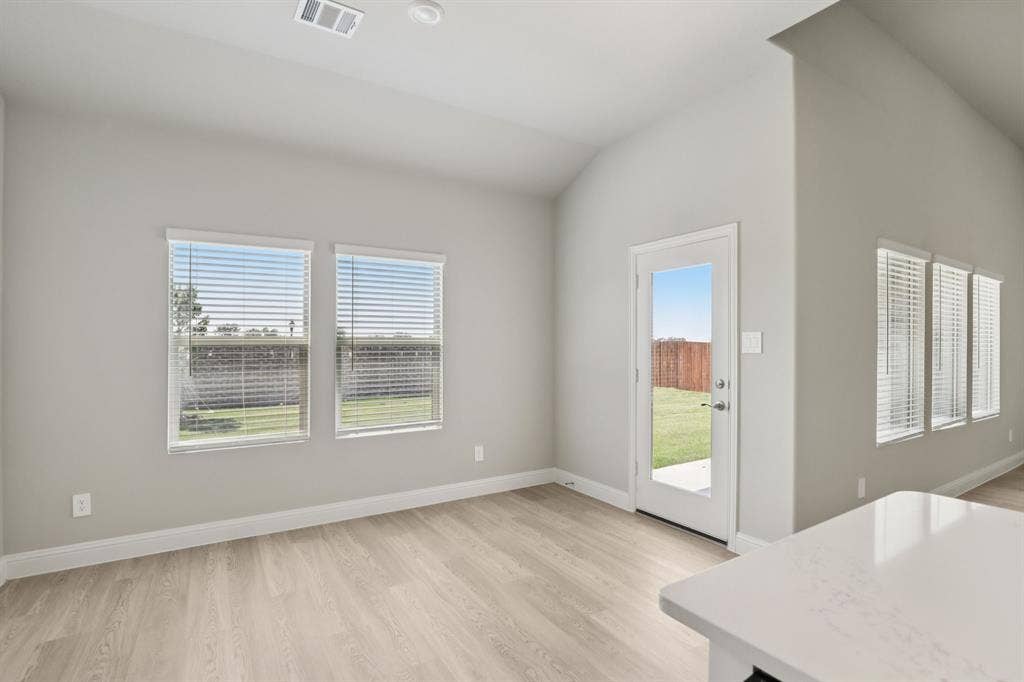 3858 Austin Drive, Farmersville, TX 75442 Photo is not of the actual home, but is an inspirational photo of builder’s model home and may depict options, furnishings, and/or decorator features that are not included.