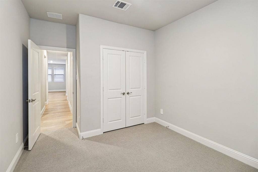 3850 Austin Drive, Farmersville, TX 75442 Photo is not of the actual home, but is an inspirational photo of builder’s model home and may depict options, furnishings, and/or decorator features that are not included.