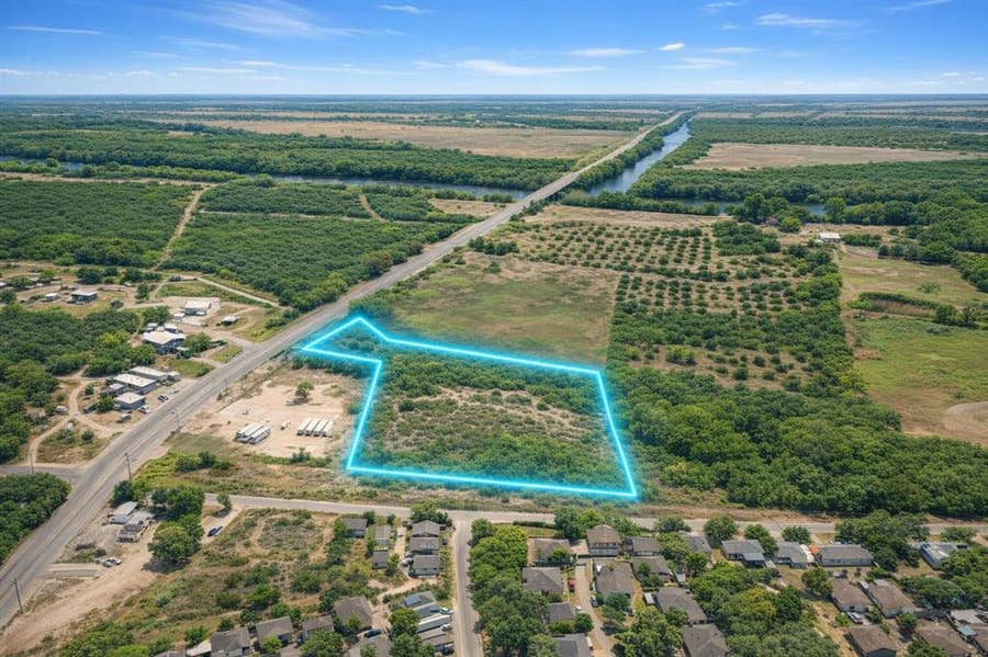 Property photo for 0 S Chadbourne Street, San Angelo, TX