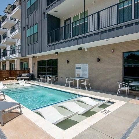 2232 Empire Central Drive, #323, Dallas, TX 75235 Up to 8 weeks free on selected units.