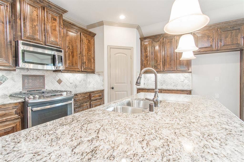 3123 Clear Springs Drive, Forney, TX 75126 3123 Clear Springs Drive, Forney, TX 75126