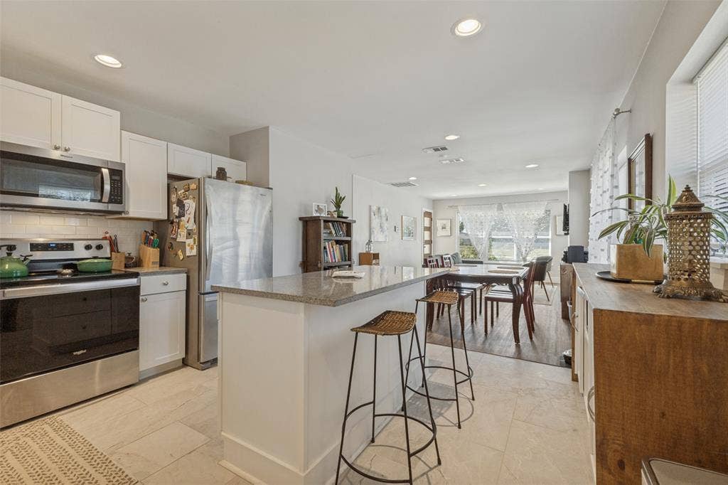 2002 Seevers Avenue, Dallas, TX 75216 2002 Seevers Avenue, Dallas, TX 75216