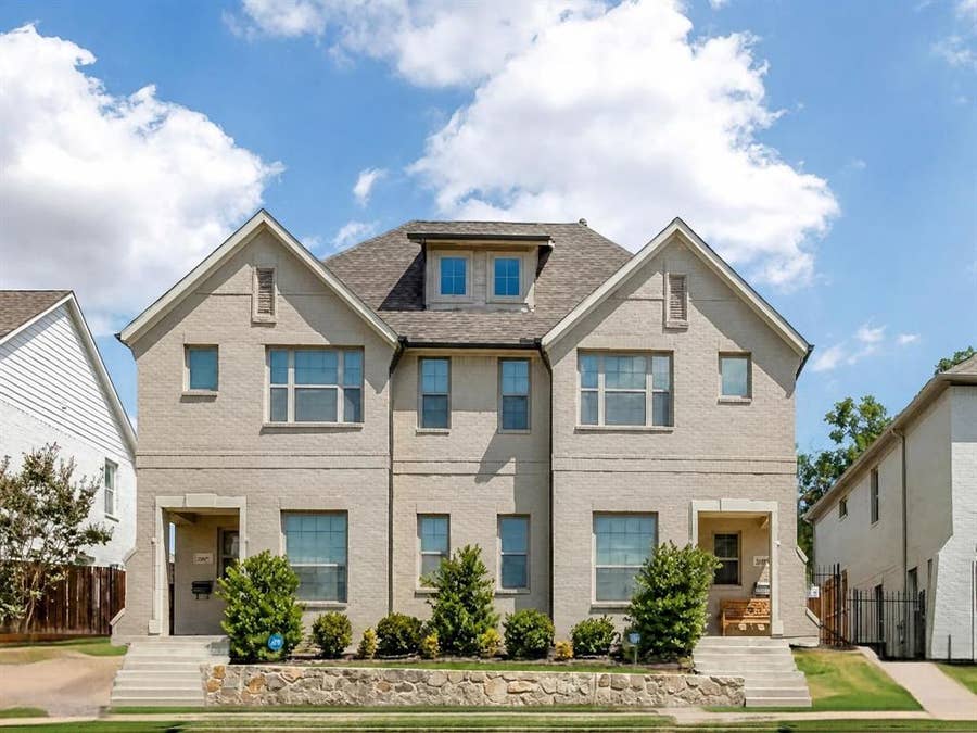 Property photo for 2605 Mccart Avenue, Fort Worth, TX