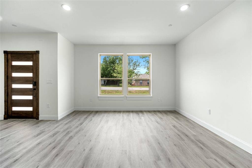 6125 Sachse Street, Sachse, TX 75048 6125 Sachse Street, Sachse, TX 75048