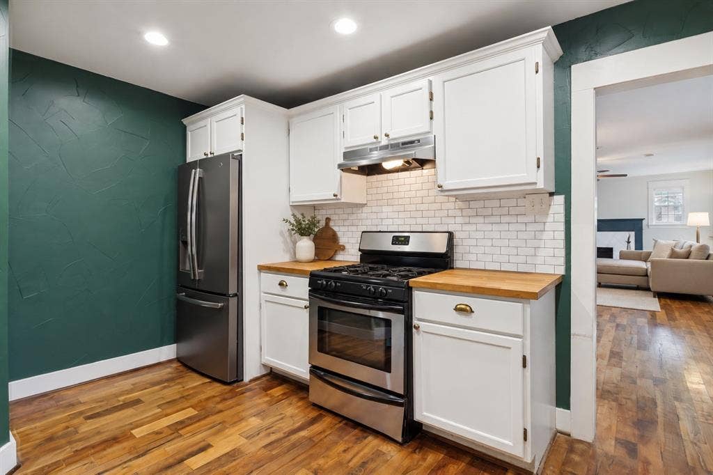 1224 Hollywood Avenue, Dallas, TX 75208 1224 Hollywood Avenue, Dallas, TX 75208