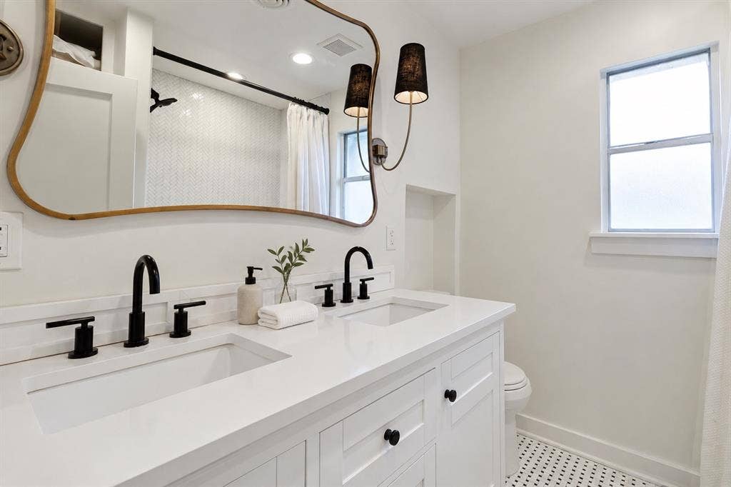 1224 Hollywood Avenue, Dallas, TX 75208 1224 Hollywood Avenue, Dallas, TX 75208